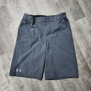 Boys size 14 under armour golf shorts